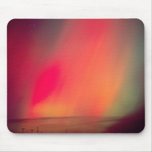 USA, Idaho. Aurora borealis, northern lights at Mouse Pad