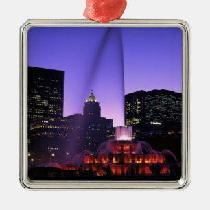 USA, IL, Chicago. Buckingham Fountain in Grant Metal Ornament
