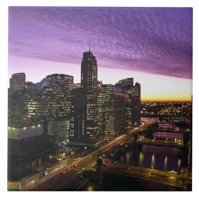 USA, IL, Chicago. Chicago skyline and river Tile (Front)