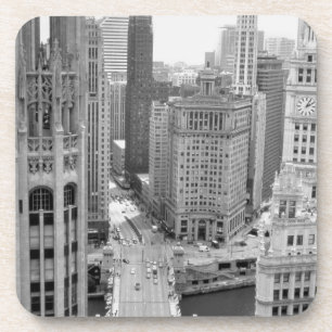 USA, IL, Chicago, Loop from Hotel Coaster
