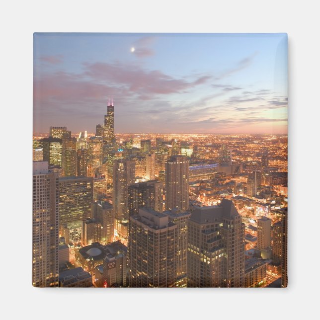 USA, Illinois, Chicago: Evening View of The Loop Magnet (Front)
