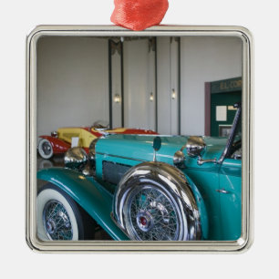 USA, Indiana, Auburn: Auburn, Cord, Duesenberg 3 Metal Ornament