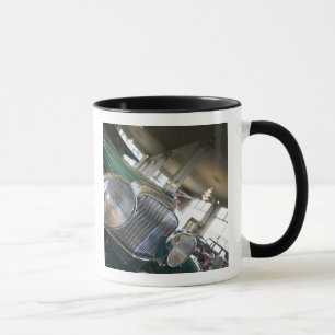 USA, Indiana, Auburn: Auburn, Cord, Duesenberg Mug