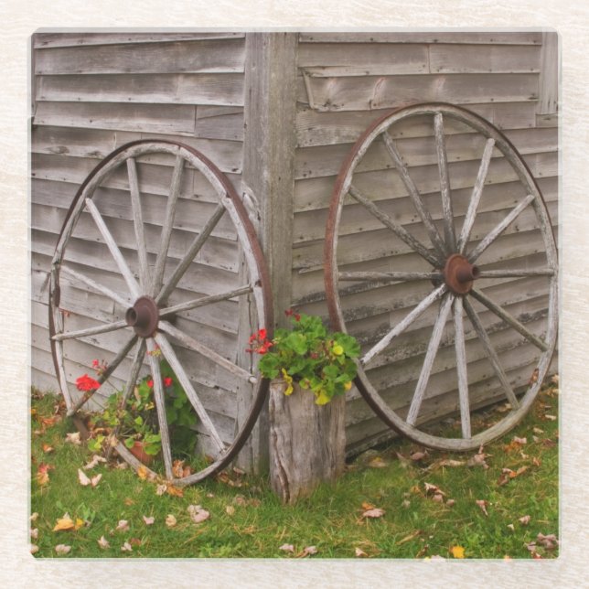 USA, Main. Wagon Wheels Glass Coaster (Front)