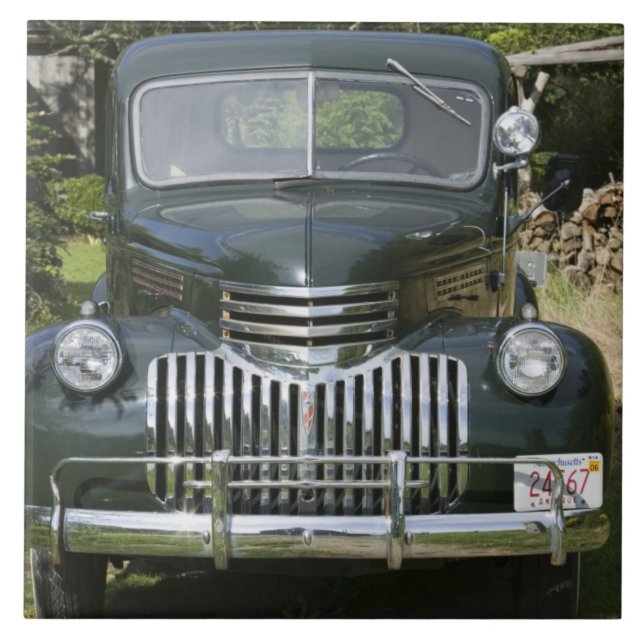 USA, MASSACHUSETTS, Martha's Vineyard: West 4 Tile (Front)