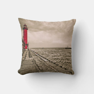 USA, Michigan, Grand Haven Lighthouse Throw Pillow