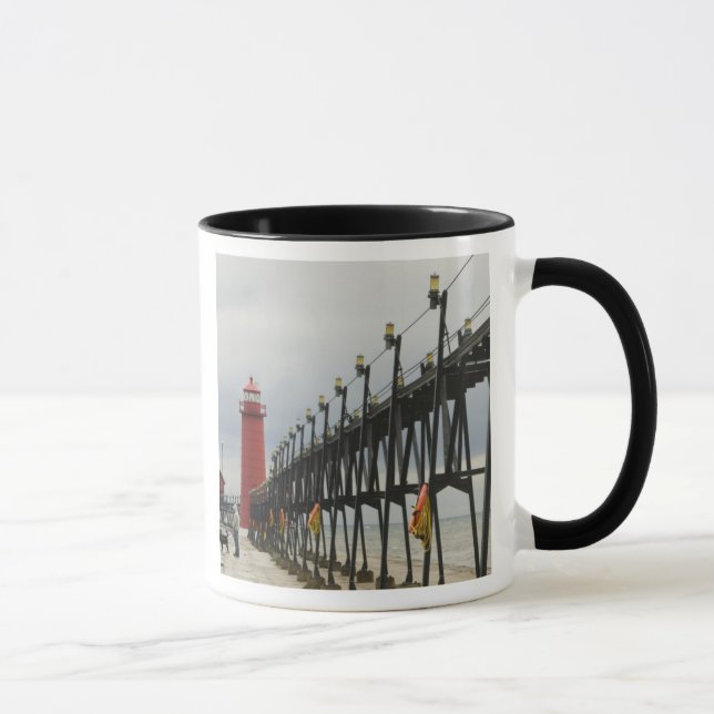 USA, Michigan, Lake Michigan Shore, Grand Haven: Mug (Right)