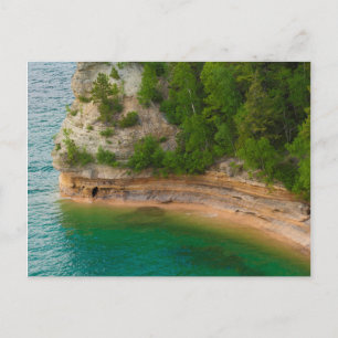 USA, Michigan. Miner's Castle Rock Formation Postcard