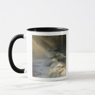 USA, Michigan, Upper Peninsula. Sunbeams on Mug