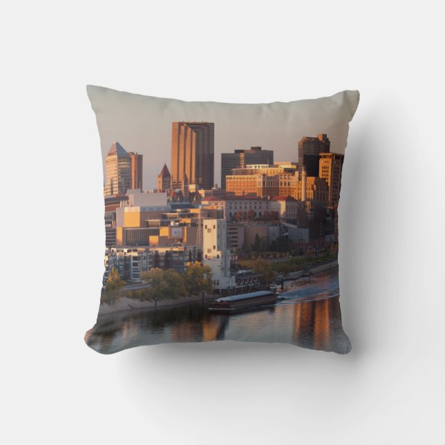 USA, Minnesota, Minneapolis, St. Paul 3 Throw Pillow (Front)