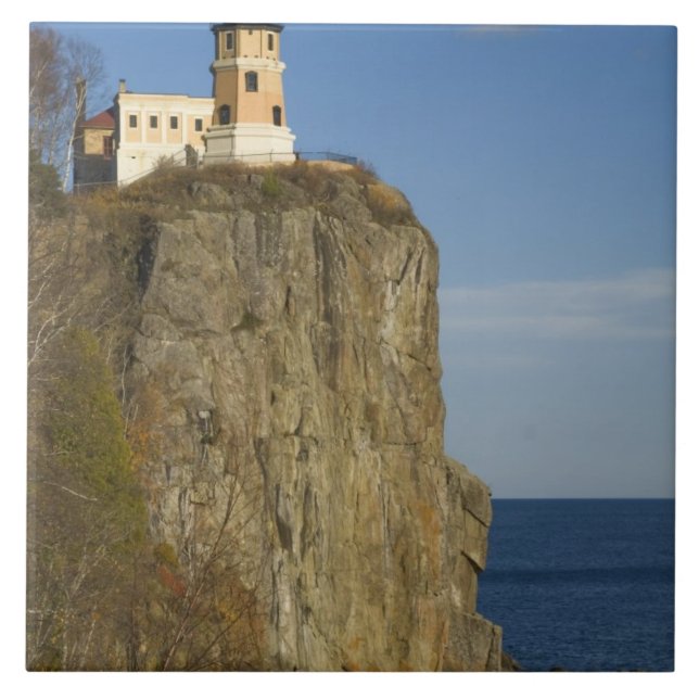 USA, Minnesota.  Split Rock Lighthouse on Lake Tile (Front)