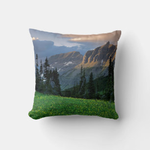 USA, Montana, Glacier National Park, Logan Pass Throw Pillow