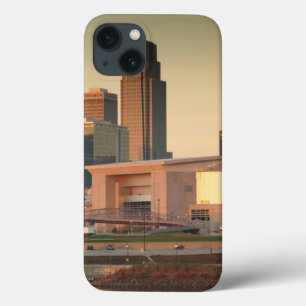 USA, Nebraska, Omaha, Skyline iPhone 13 Case