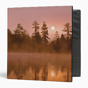 USA, New York, Adirondack Park. Sunrise on a Binder
