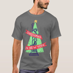 USA New York City Statue Of Liberty Christmas Tree T-Shirt
