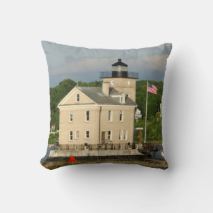 USA, New York, Kingston, Hudson River. Rondout Throw Pillow