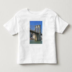 USA, New York, New York City. Brooklyn Bridge Toddler T-shirt