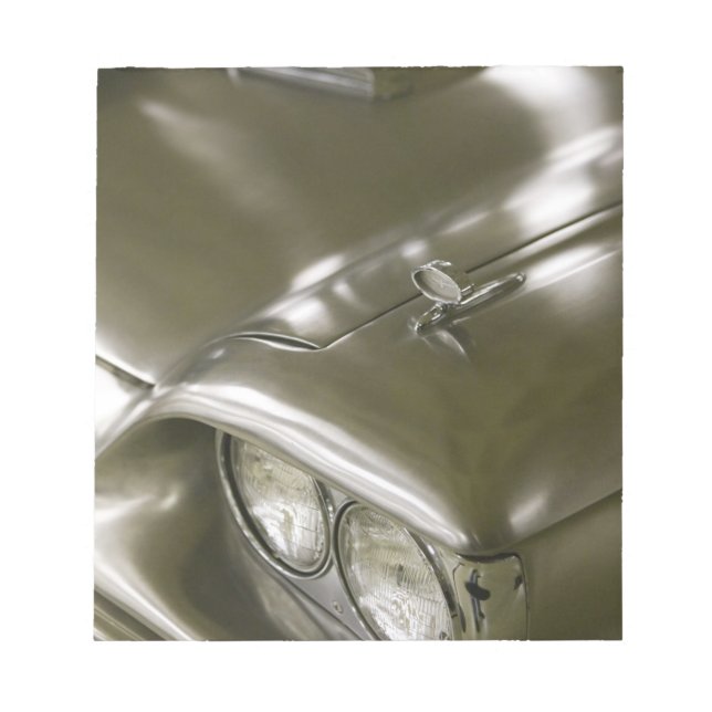 USA, Ohio, Cleveland: Western Reserve Historical Notepad (Front)