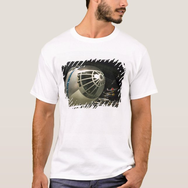 USA, Ohio, Dayton: US Air Force Museum and T-Shirt (Front)