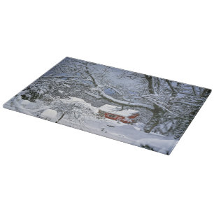 USA, Oregon, Clackamas County. Fresh snow Cutting Board