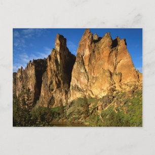 USA, Oregon, Granite Cliffs At Smith Rock State Postcard