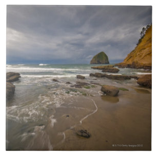 USA, Oregon, Tillmook County, Beach with Tile