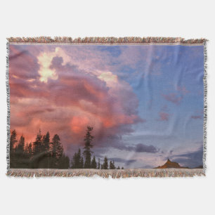 USA, Oregon, Umpqua National Forest. Storm Throw Blanket