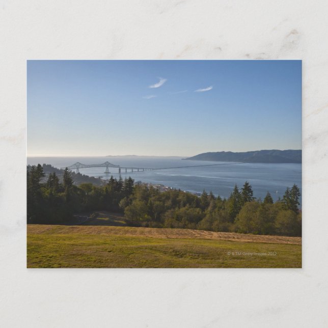 USA, Oregon, Washington, bridge over Columbia Postcard (Front)