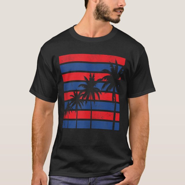USA Patriotic Palm Trees, Red White Blue 4th of Ju T-Shirt (Front)