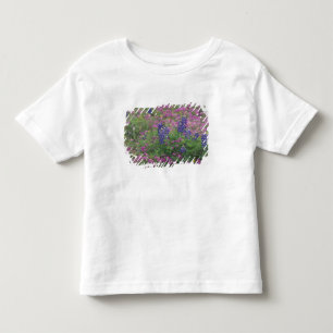 USA, Texas Hill Country. Bluebonnets among phlox Toddler T-shirt