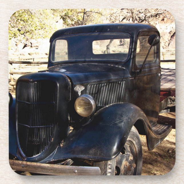 USA, Utah, Capitol Reef National Park, Scenic Coaster (Front)