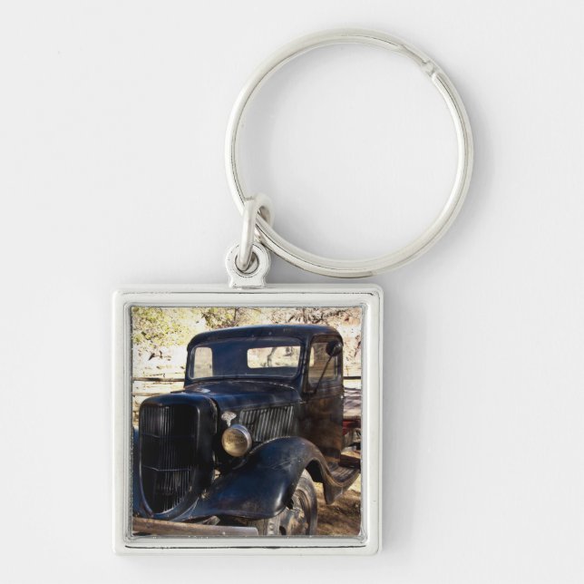 USA, Utah, Capitol Reef National Park, Scenic Keychain (Front)