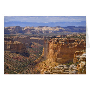 USA, Utah, Red Rock Cliffs 2