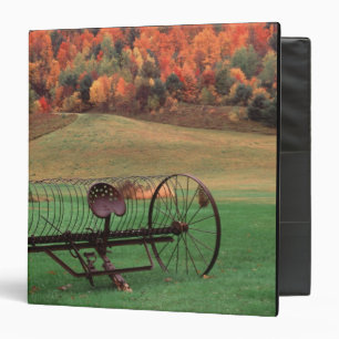USA, Vermont, Farm. Binder