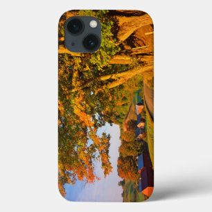 USA, Vermont, South Woodstock iPhone 13 Case