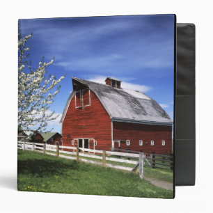 USA, Washington, Ellensburg, Barn Binder