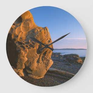 USA, Washington, Orcas Island, Boulder Large Clock