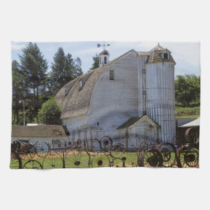 USA, Washington, Pullman, Barn Kitchen Towel