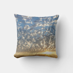 USA, Washington, Seabeck. Sunset Throw Pillow