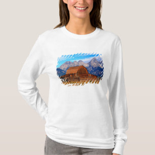 USA, Wyoming, Grand Teton National Park. T-Shirt