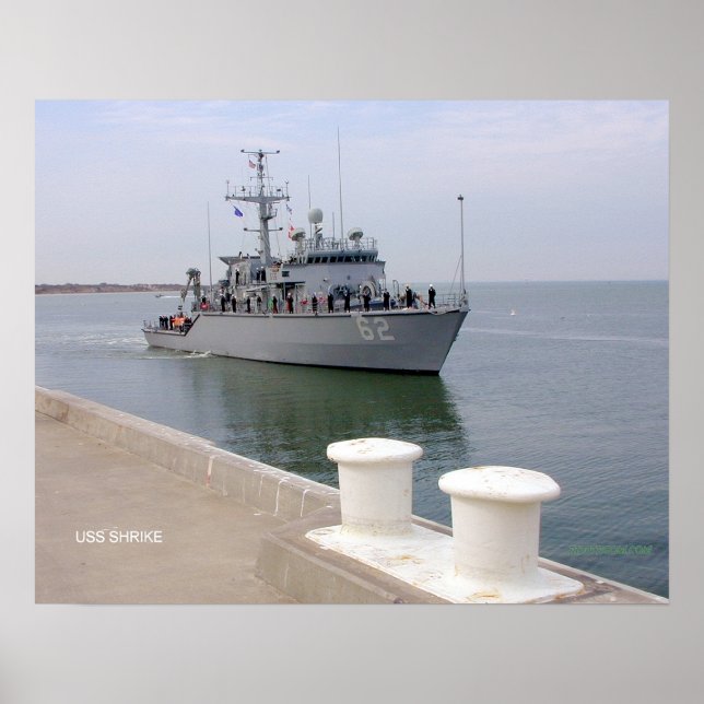 USS Shrike (MHC 62) Poster (Front)