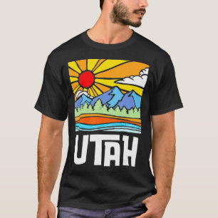 Utah Artistic Nature Mountains Vintage Graphic T-Shirt