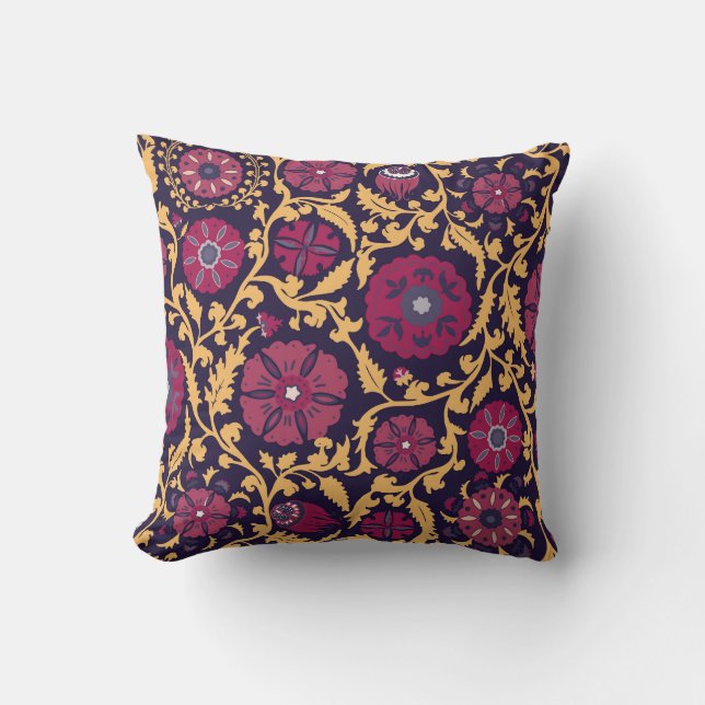 Uzbek floral embroidery, vintage pattern. throw pillow (Front)