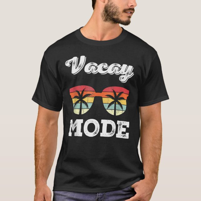 V acay Mode Sunglasses Retro S ummer B each V acat T-Shirt (Front)