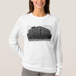 Vale, Oregon View of Hotel Vale Photograph T-Shirt