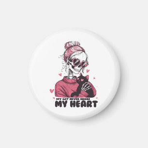 Valentine Gift My Cat Never Broke My Heart Magnet