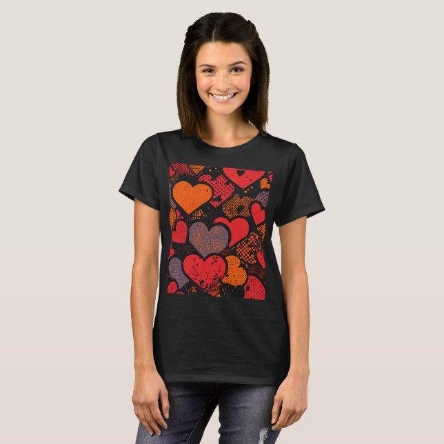 Valentine’s Day Heart Pattern – Retro Pop Art T-Shirt (Front Full)