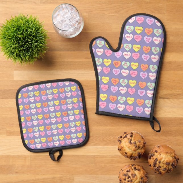 Valentine's Day Candy Conversation Hearts Oven Mitt & Pot Holder Set (Top Down)