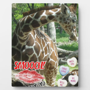 Valentine's Day Giraffe Plaque