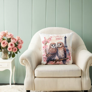 Valentine's Day in Paris - Couple of owls - Throw Pillow